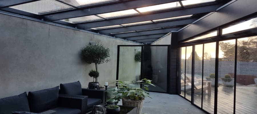 سقف شیشه ای متحرک - سیستم نمای اسکای لایت - آرمن طرح و نما - نورگیر سقفی - سقف شیشه ای