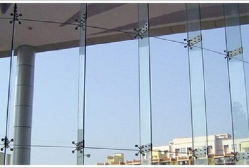 طراحی نمای شیشه ای اسپایدر